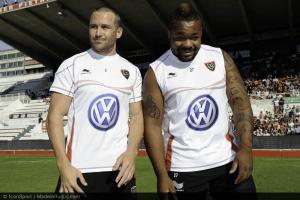 Ying and Yang: former Wallaby international Matt Giteau has formed a potent centre pairing with Bastareaud at Toulon 